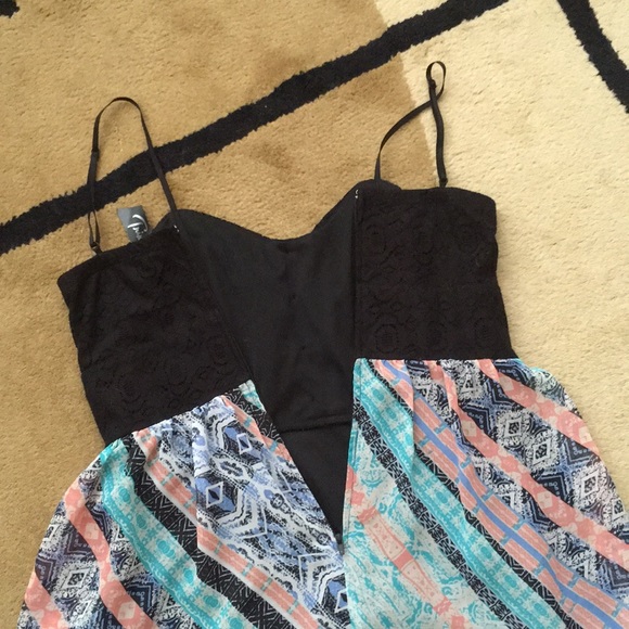 dress - Picture 3 of 4